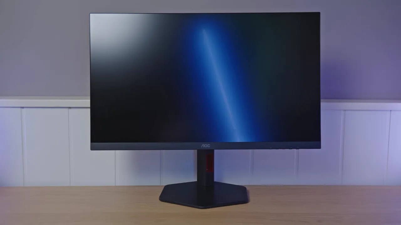 Pantalla mate del monitor gaming AOC U27G4R con iluminación azul de fondo