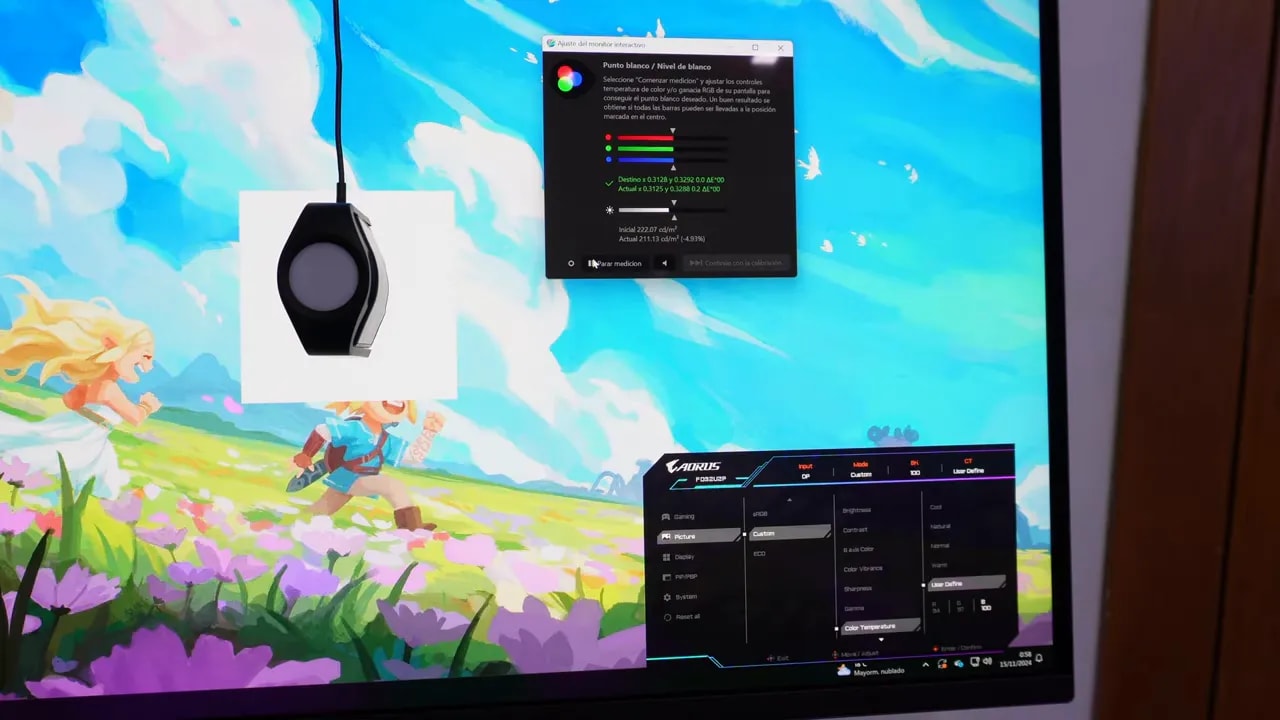 Pantalla del AORUS FO32U2P con software de calibración y test de color