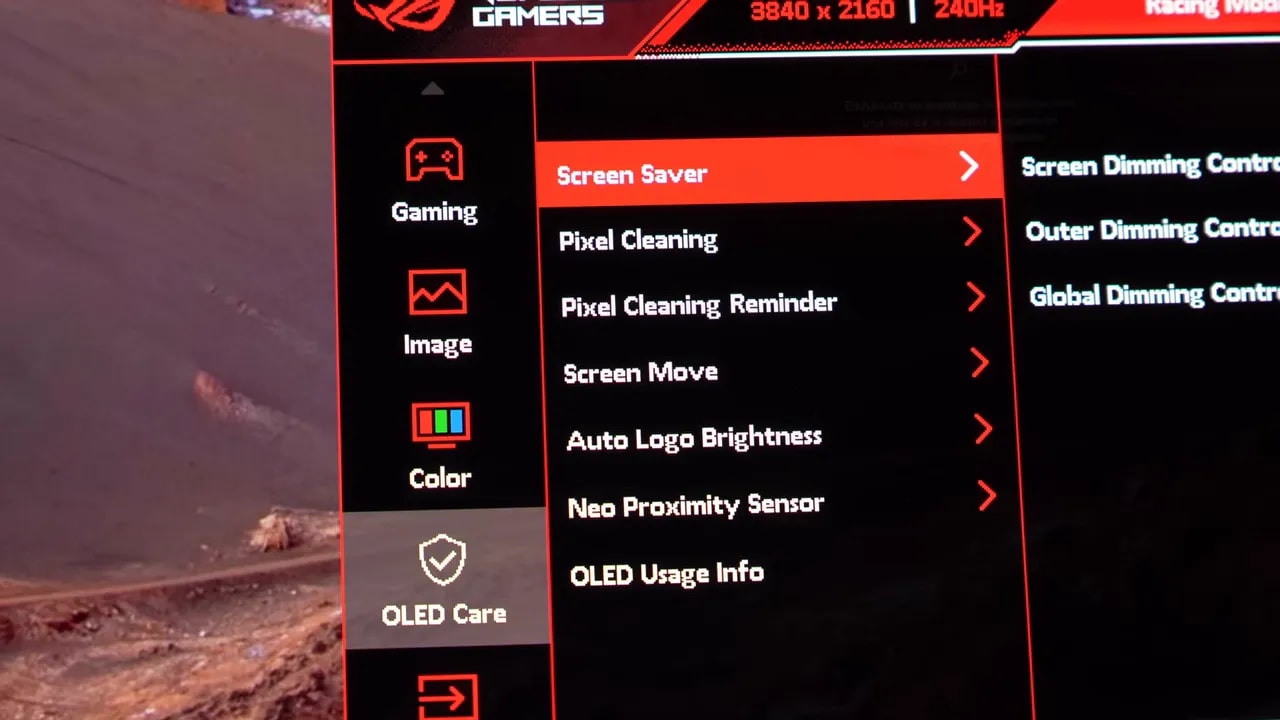 Menú OLED Care del Asus ROG XG27UCDMG con opciones de antiquemado y sensor de proximidad