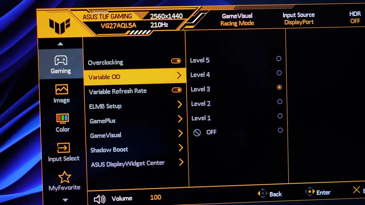 Menú OSD del ASUS TUF VG27AQL5A para ajustar el overdrive y los niveles (Level 1 a Level 5)