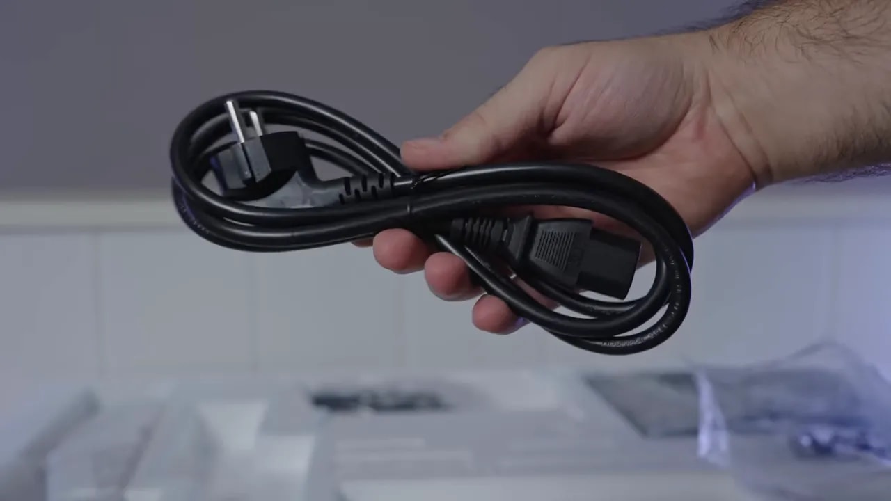 Cables incluidos del monitor KTC H27T7