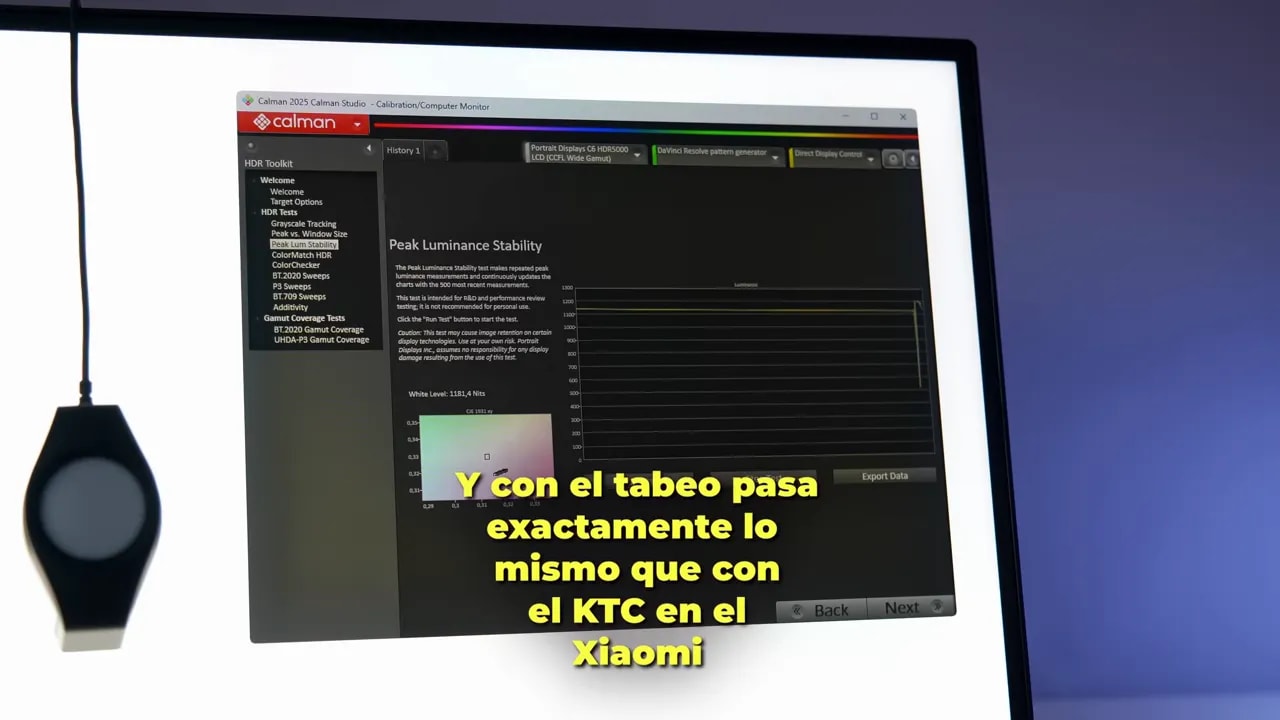 Pantalla de Calman mostrando estabilidad del brillo máximo durante la calibración HDR del monitor KTC
