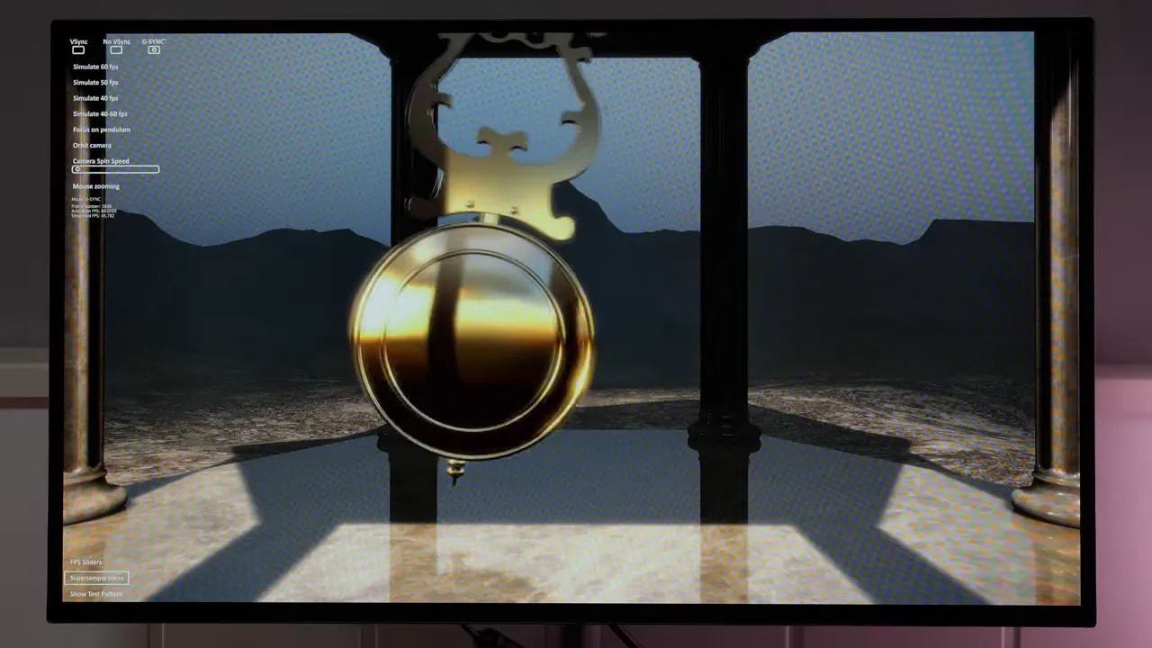 Escena de prueba en pantalla para evaluar VRR flickering en monitor OLED