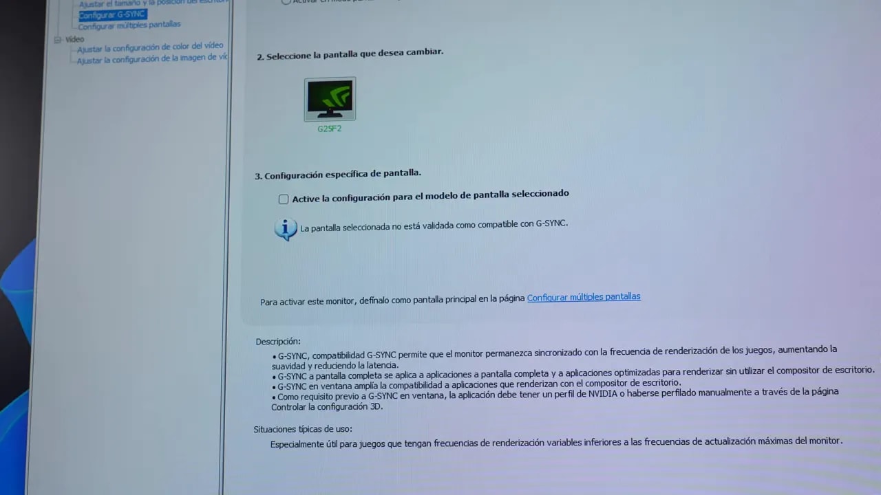 Menú del Gigabyte G25F2 mostrando FreeSync Premium y opciones de overdrive en el panel de configuración