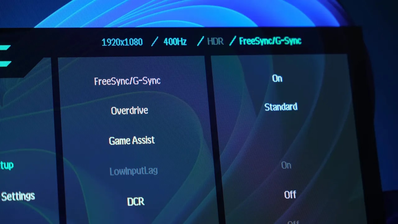 Menú del KTC H25X7 con FreeSync/G-Sync activado y ajustes de overdrive