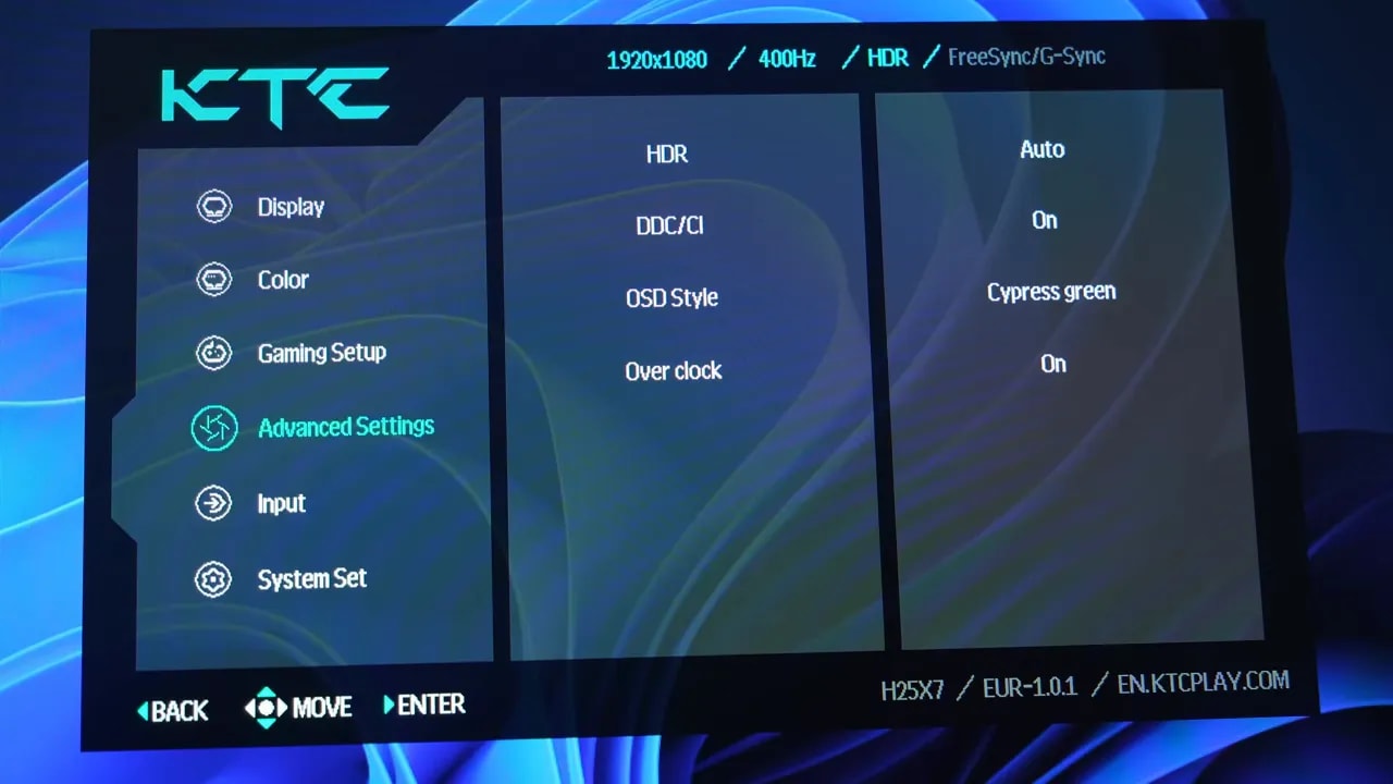 Menú OSD del KTC H25X7 con ajustes 1920x1080, 400 Hz y modo HDR / FreeSync-G-Sync