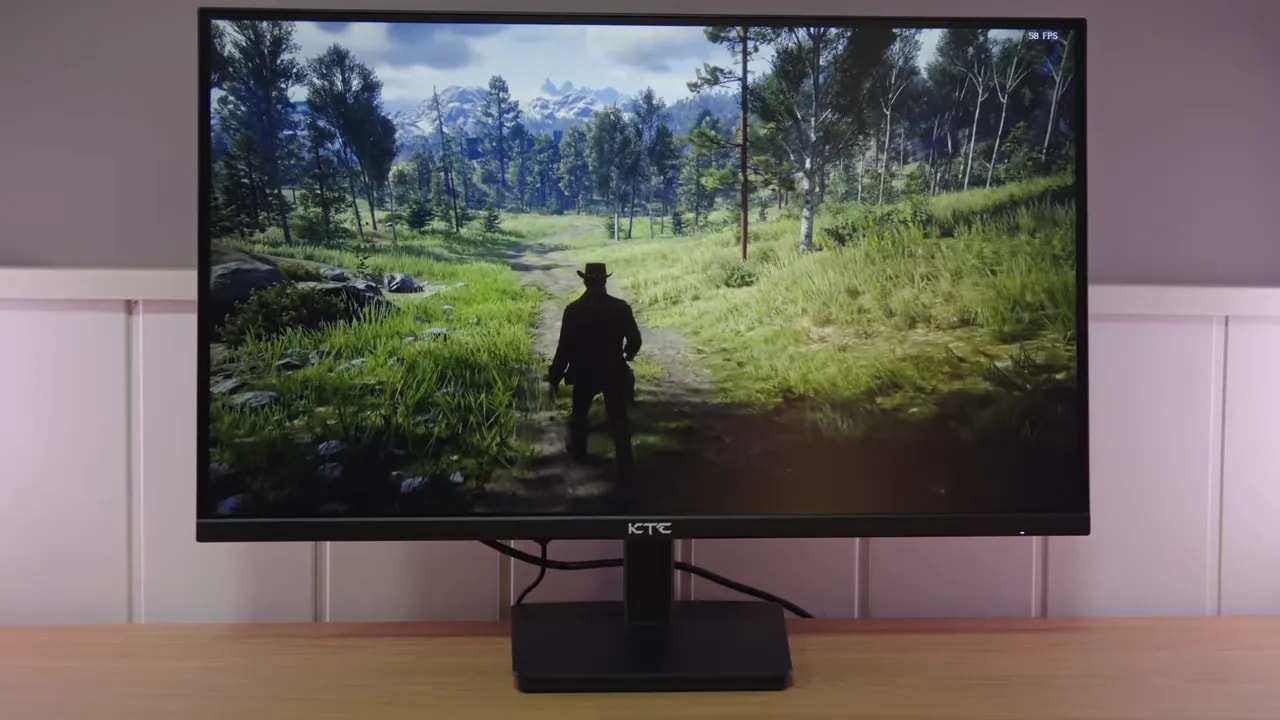 Pantalla del KTC H27T27 reproduciendo una escena de videojuego para evaluar el movimiento