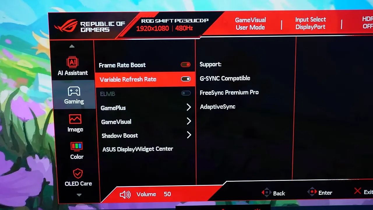 Menú en pantalla del ASUS ROG mostrando compatibilidad G-SYNC, FreeSync Premium Pro y Adaptive-Sync