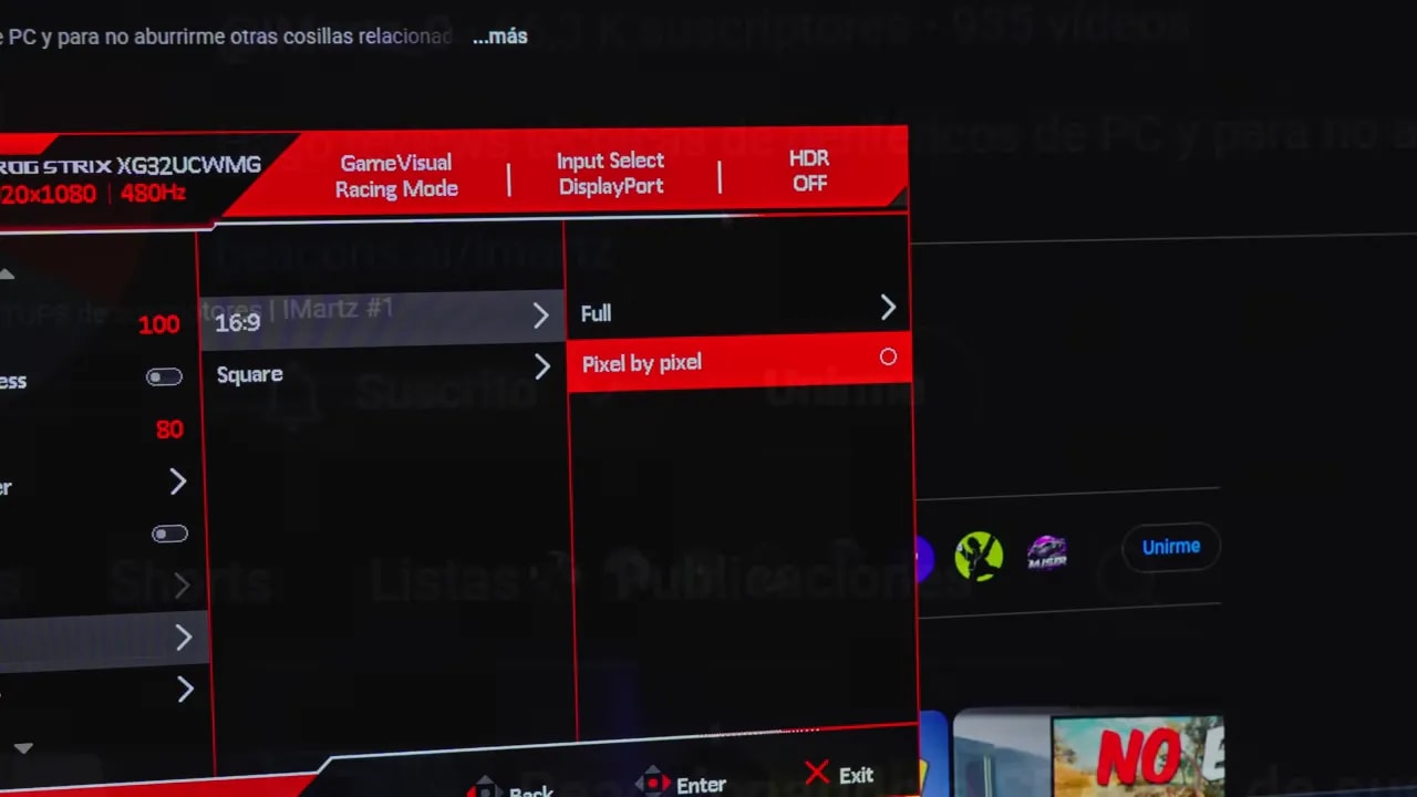 Menú de ajustes de escala del monitor ASUS ROG XG32UCWMG con opciones Full y pixel by pixel