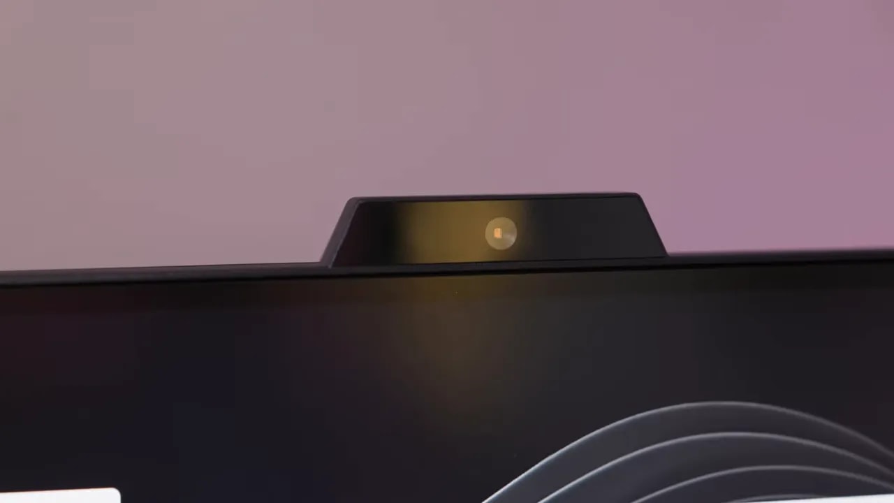 Sensor superior tipo cámara del MSI MPG 272QRF (G-SYNC Pulsar)