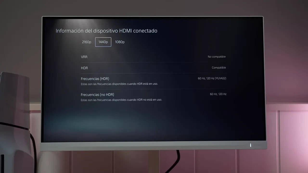 OSD del Philips Evnia 27M2N3501PA con información HDMI: HDR compatible y frecuencias disponibles
