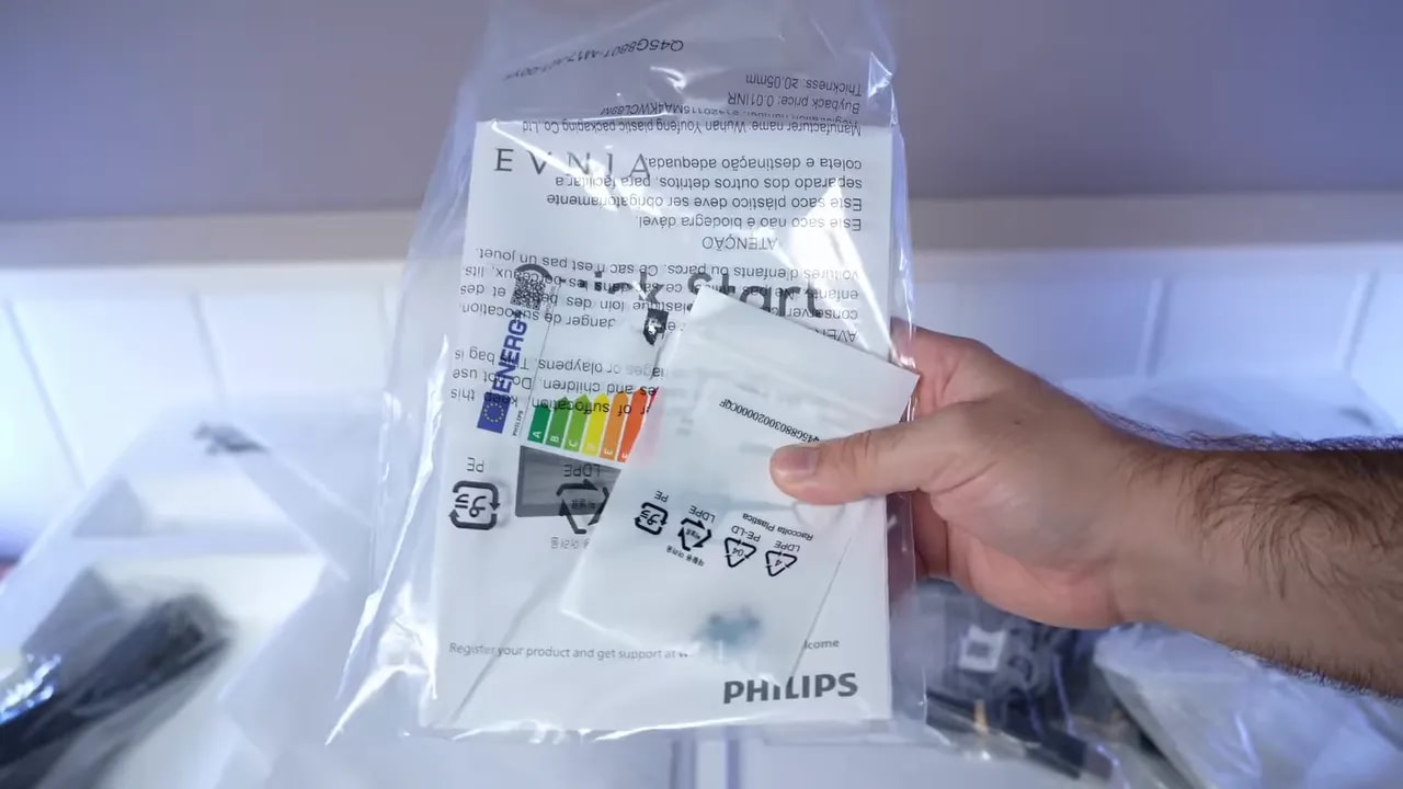 Reporte de calibración del Philips Evnia 34M2C3500L con tablas de medición