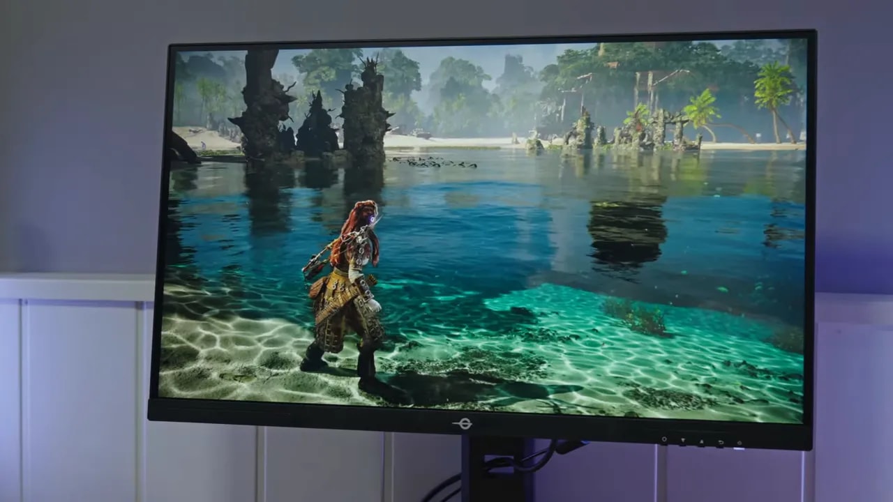 Vista del monitor Titan Army P2710S con HDR activado mientras se reproduce un videojuego